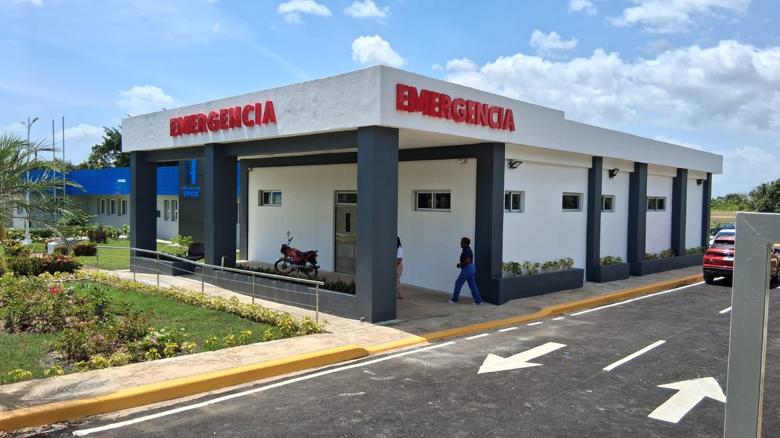 La moderna infraestructura sanitaria contará con servicios especializados, área quirúrgica, tomografía y una renovada unidad de emergencias para fortalecer la salud en el municipio.