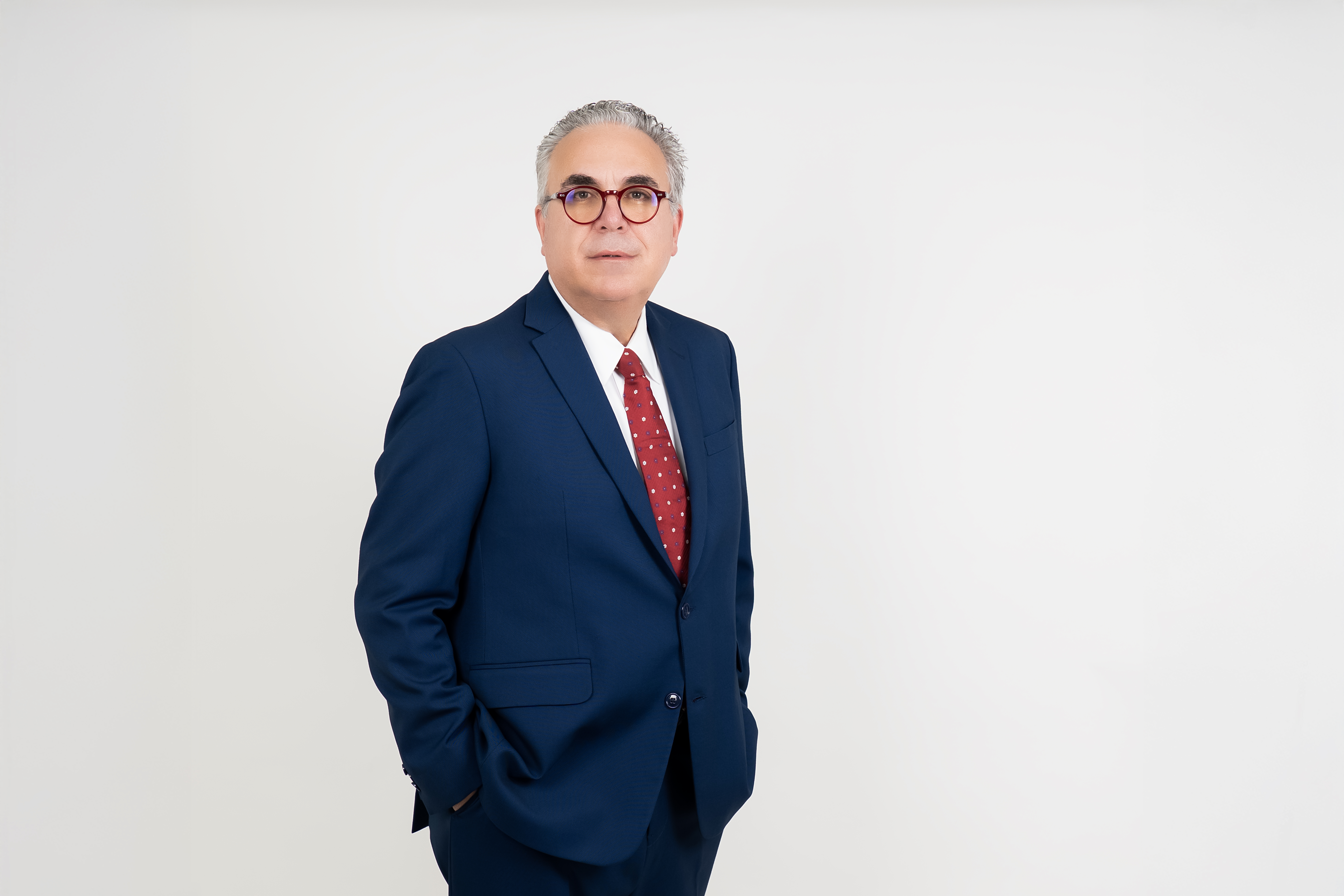 Roberto Cavada, presentador de televisión.