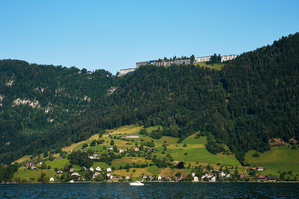 El complejo turístico Bergenstock, un posible lugar para las conversaciones entre Estados Unidos e Irán, en Obburgen, Suiza, cerca de Lucerna, el jueves 18 de junio de 2026.