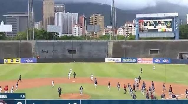 Los temblores tomaron por sorpresa a los jugadores