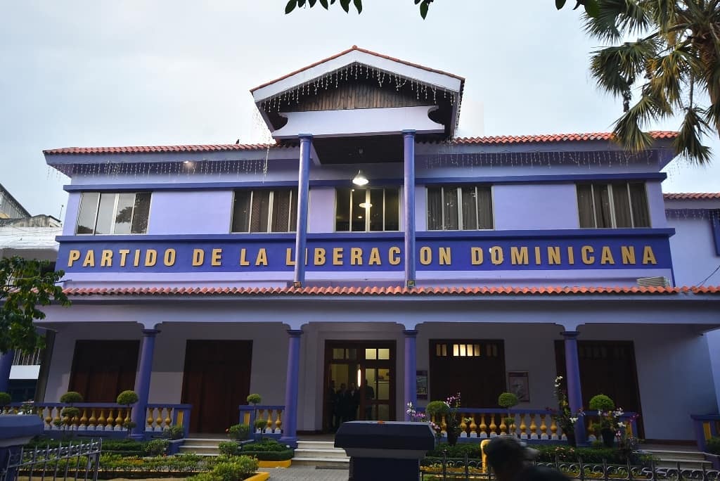 La empresa ha experimentado un crecimiento sostenido en los últimos meses bajo el liderazgo del expresidente Danilo Medina.