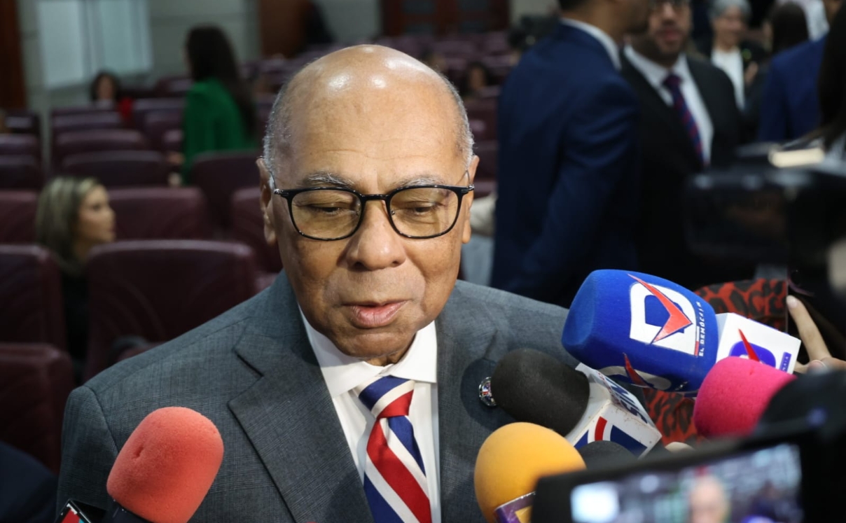 Milton Rey Guevara, expresidente de la Corte Constitucional.