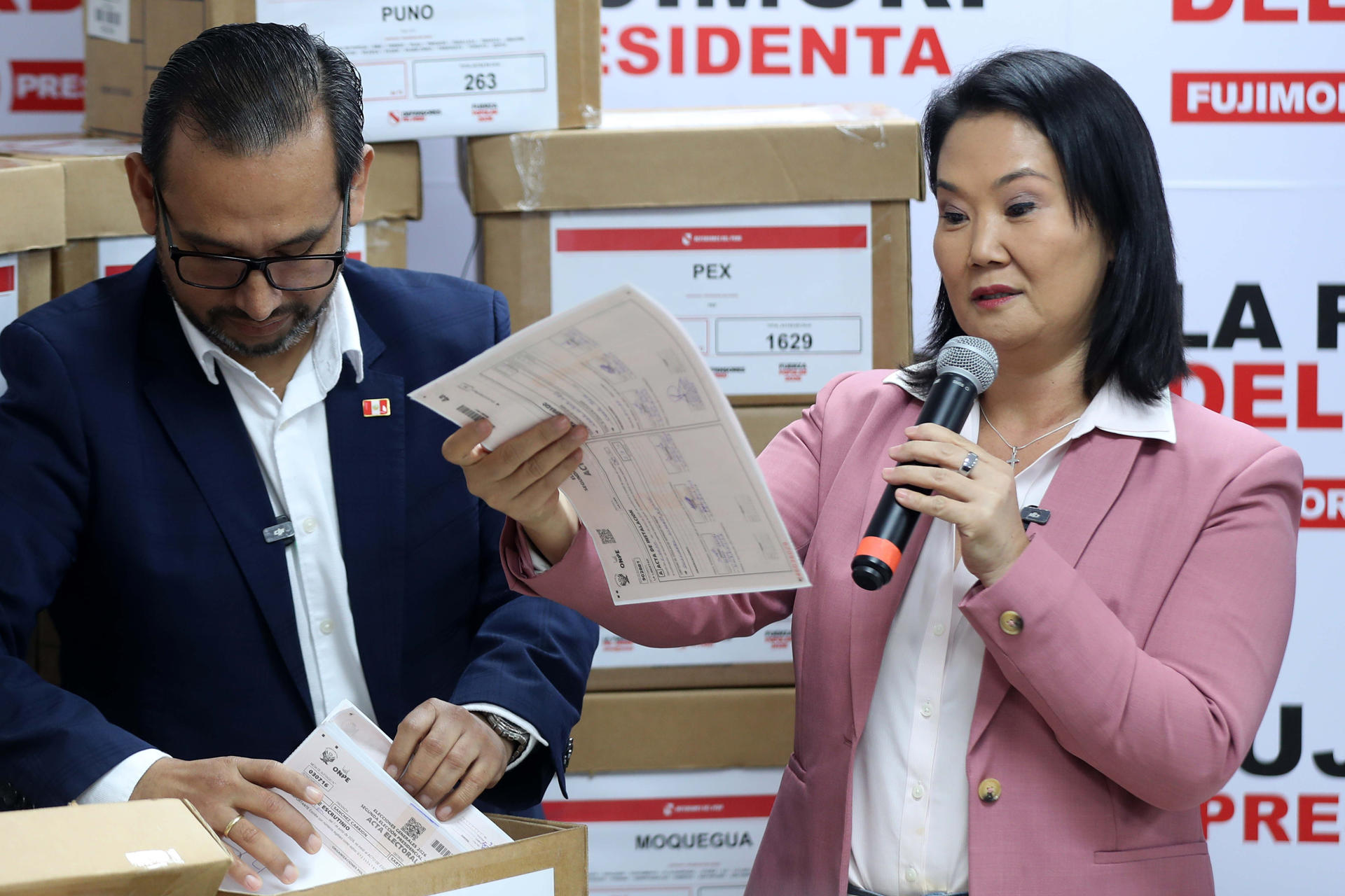 Keiko Fujimori elegida presidenta del Perú.