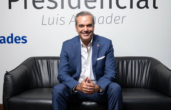 Luis Abinadar, Presidente de la República.