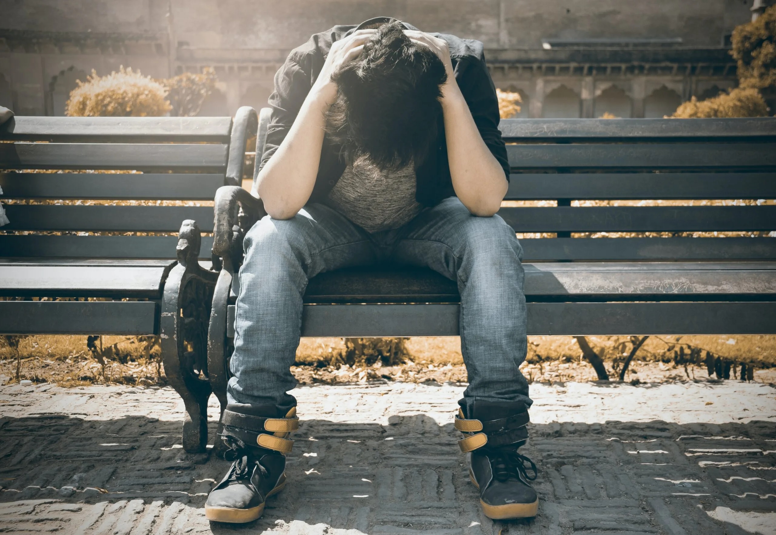 La salud mental de niños y adolescentes se ve afectada por múltiples factores que interactúan.