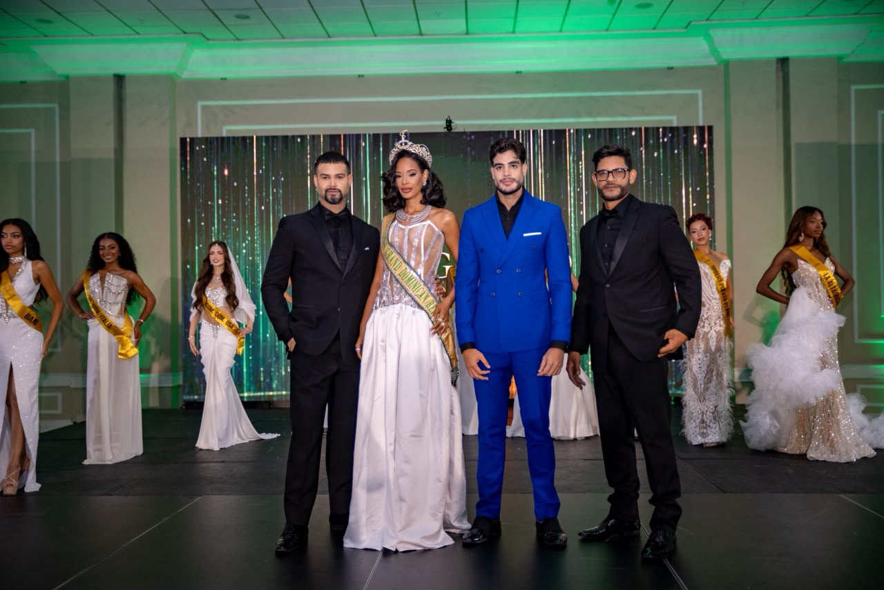 Alejandro Martínez, Madeline Mejía, Bray Vargas y Jorge Cruz.