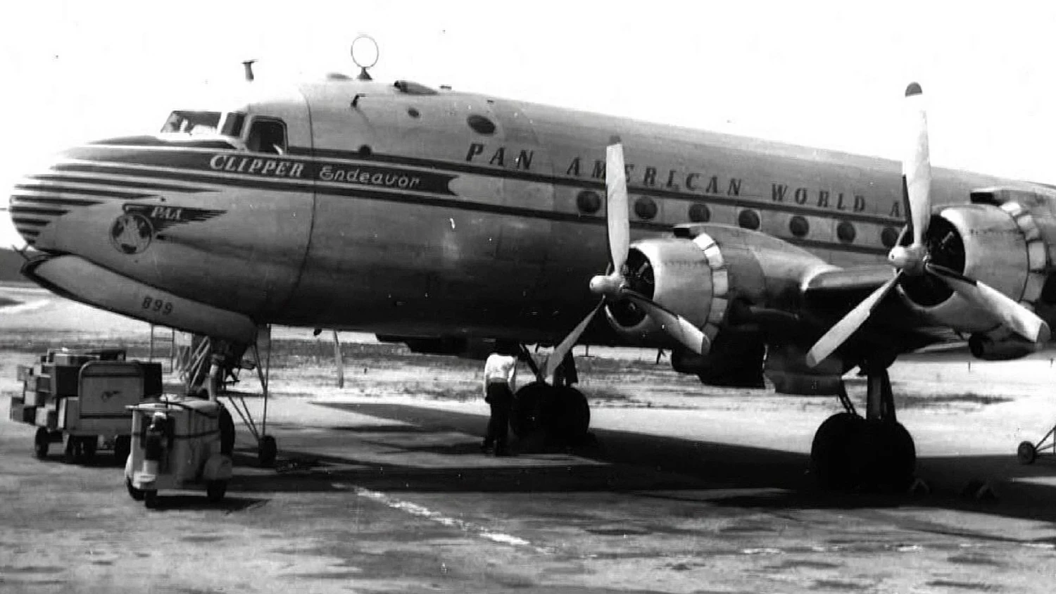 Avión Clipper Endeavour.