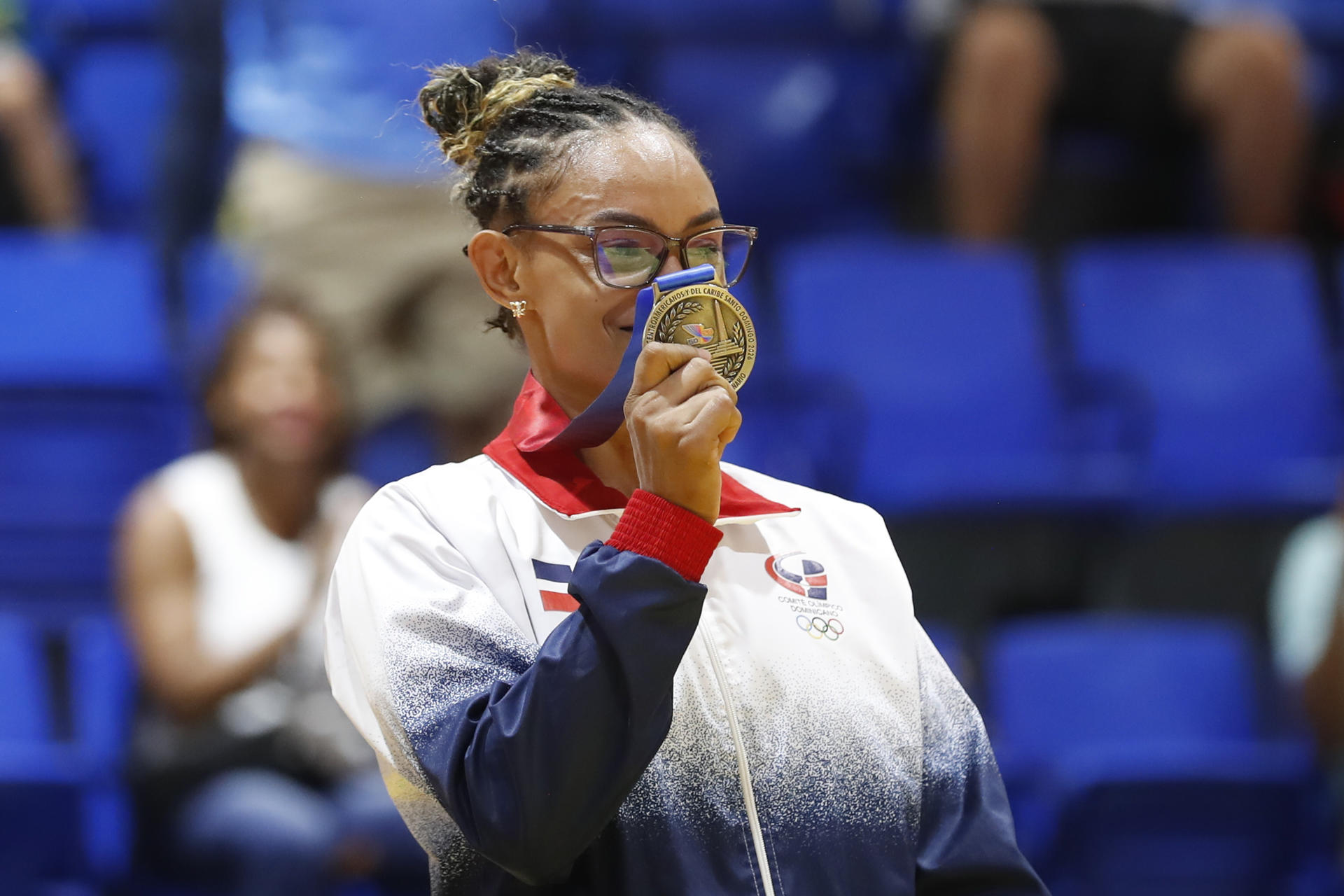 Ana Rosa de República Dominicana posa con su medalla de oro en la categoría de judo de 57 kg durante los XXV Juegos Centroamericanos y del Caribe Santo Domingo 2026, EFE/ Rodrigo Sura