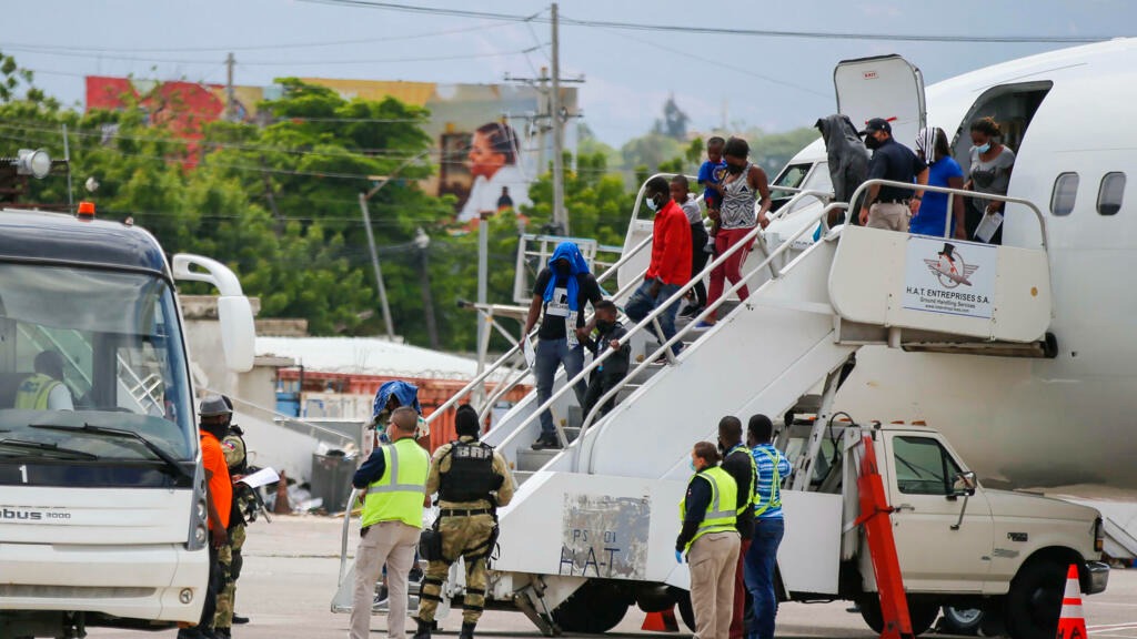Foto de archivo de la deportación de haitianos de Estados Unidos