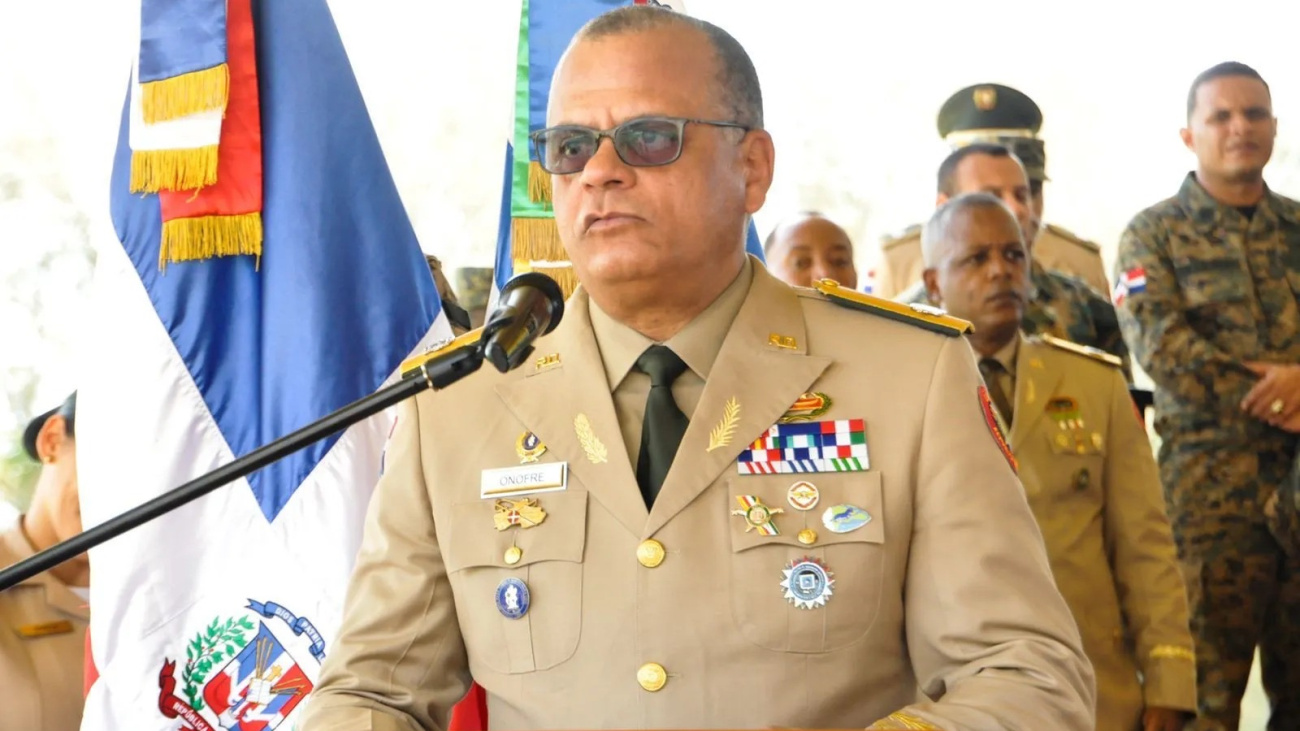 Los oficiales intentaron cruzar, pero el Ejército de la República y el Sessfront contraatacaron.