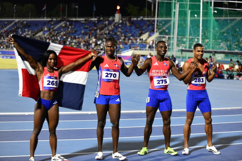 Los cuatro atletas dominicanos