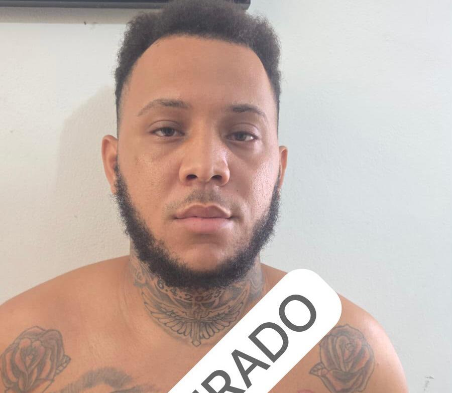 Jhovanny de Jesús Metz Cruz (Macho)
