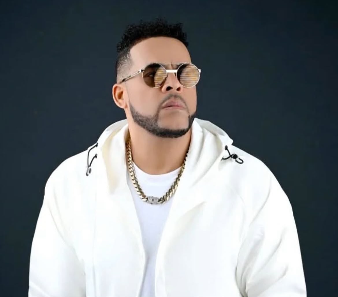 El cantante Julián Oro Duro