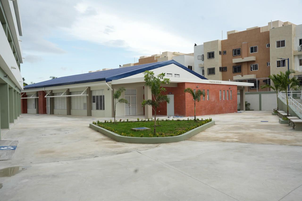 Complejo Educativo y Deportivo Pedro Martínez