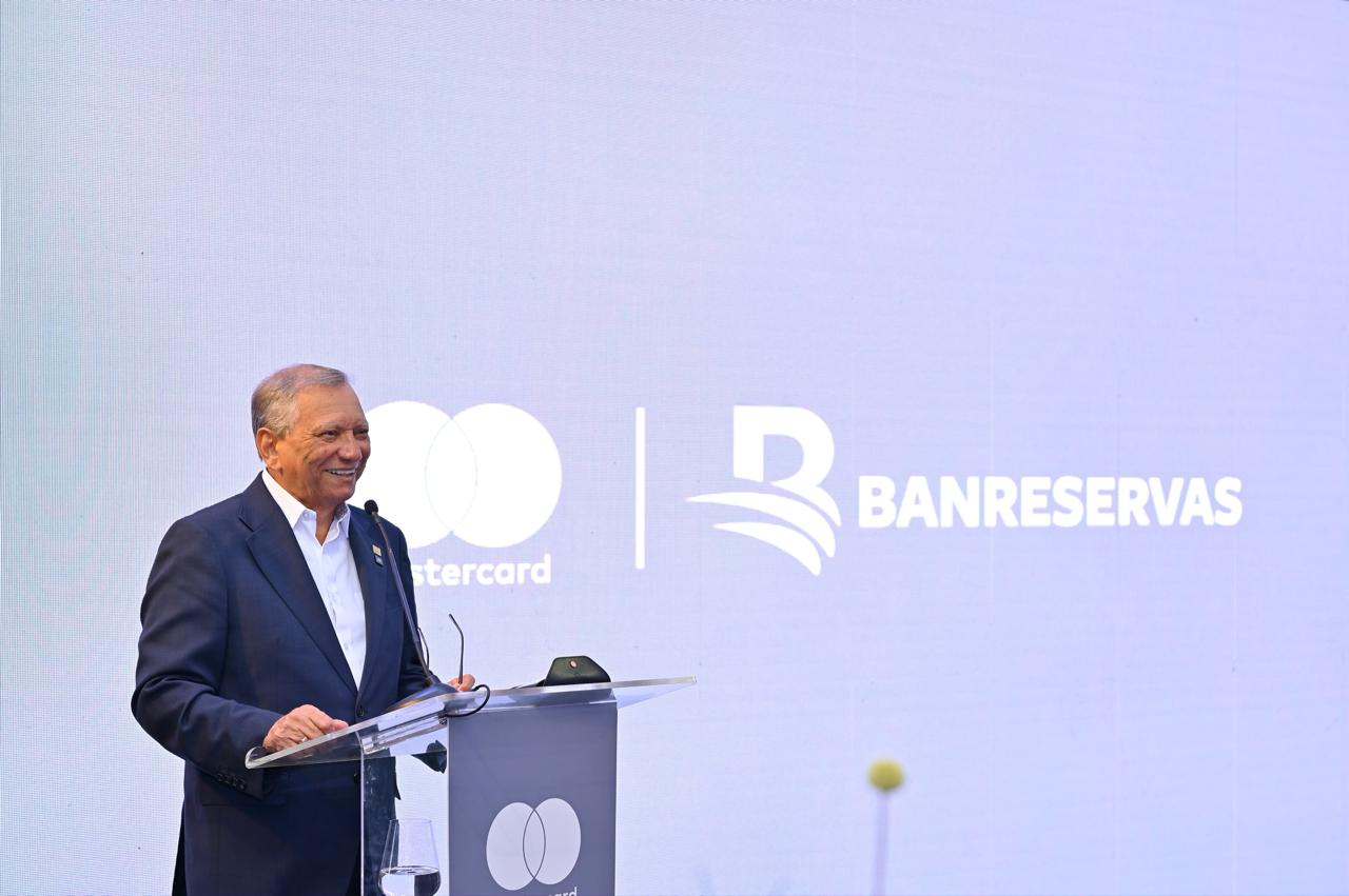 Leonardo Aguilera, presidente ejecutivo de Banreservas