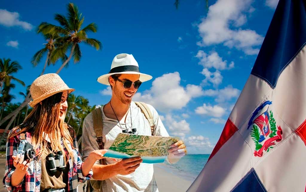 Solo en septiembre el Pais recibió 684,831 visitantes