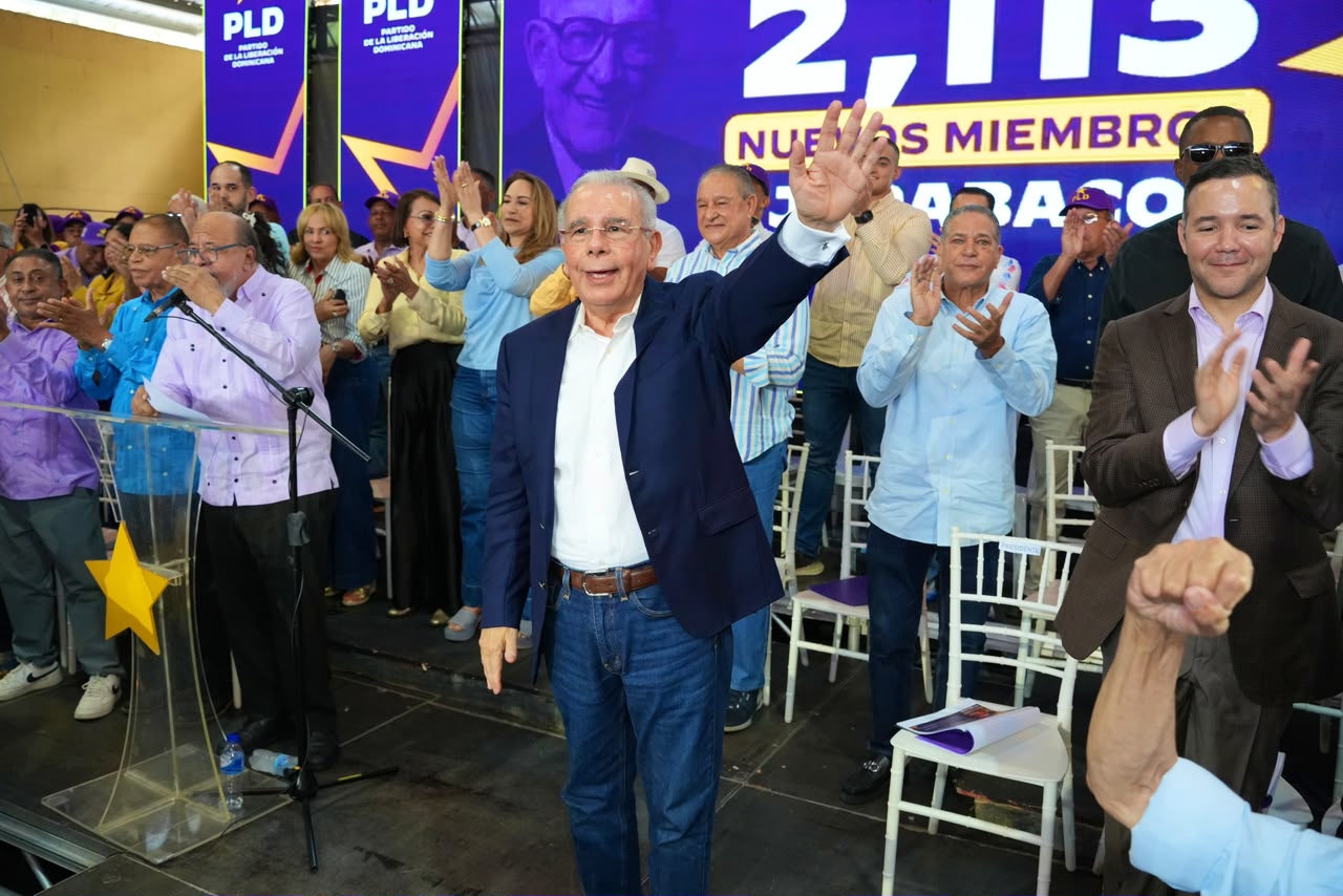 El expresidente Danilo Medina criticó la gestión del gobierno PRM respecto a la protección de los productores de arroz. / Fuente externa