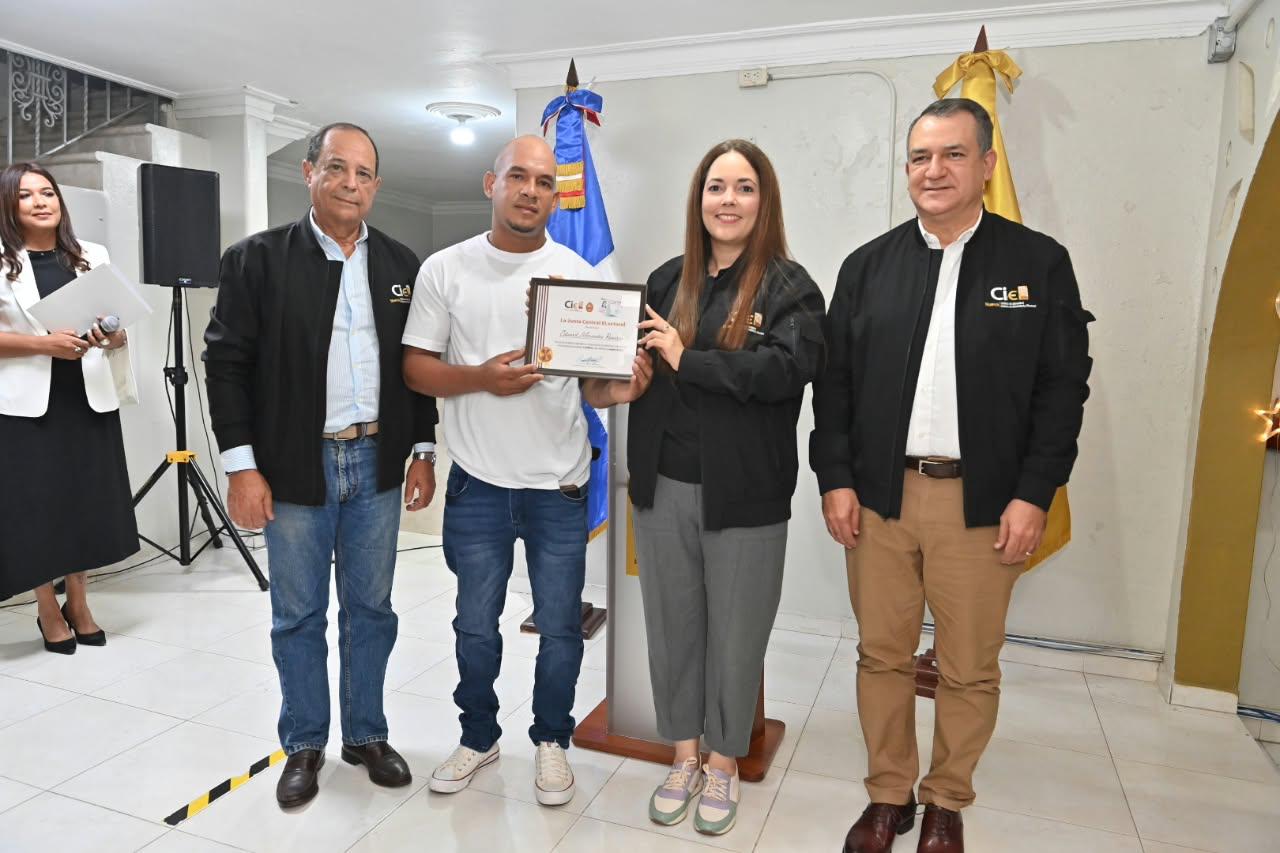 Cedulado número cuatro millones