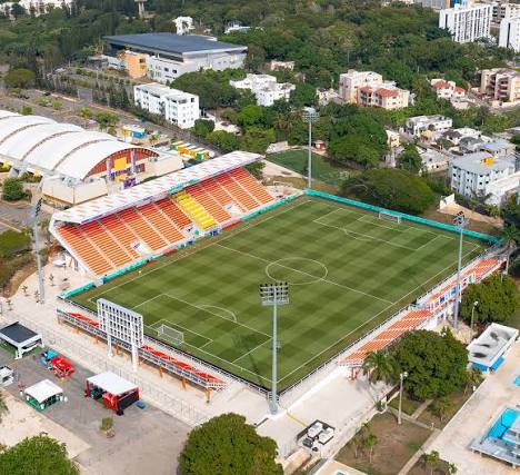 Foto del estadio Cibao FC, donde jugará el equipo haitiano Violette