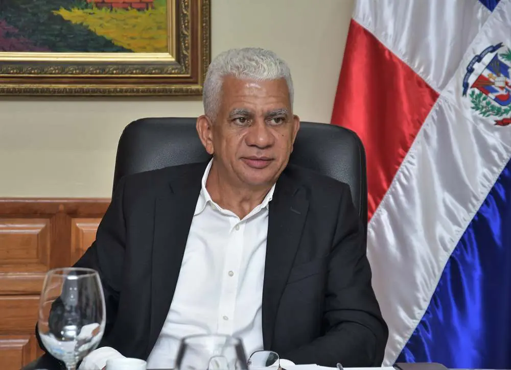Entiende necesario evitar los conflictos internos para que el partido siga fortaleciéndose.